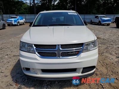 Piąte zdjęcie samochodu w środku: 2017 DODGE JOURNEY SE VIN:3C4PDCAB2HT637121 - miniatura