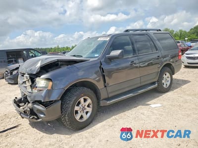 2016 FORD EXPEDITION XL 1FMJU1FTXGEF15497 - główne zdjęcie licytacji z USA - miniatura