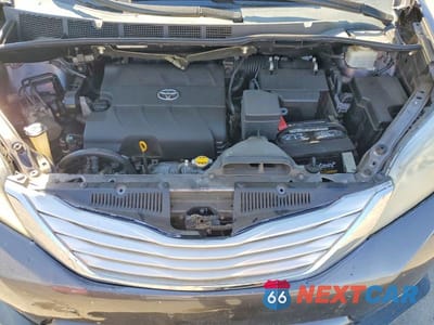 Zdjęcie 12 z 13 samochodu: 2011 TOYOTA SIENNA XLE 8-PASSENGER VIN:5TDYK3DC4BS160921 - miniatura