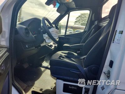 Zdjęcie 7 z 12 samochodu: 2023 MERCEDES-BENZ SPRINTER 3500 DELIVERY VAN VIN:W1Y5NBHY5PT151711 - miniatura