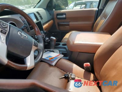 Zdjęcie 7 z 12 samochodu: 2017 TOYOTA SEQUOIA PLATINUM VIN:5TDDY5G11HS154120 - miniatura