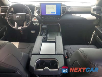 Zdjęcie 8 z 13 samochodu: 2024 TOYOTA SEQUOIA SR5 VIN:7SVAAABA6RX043961 - miniatura
