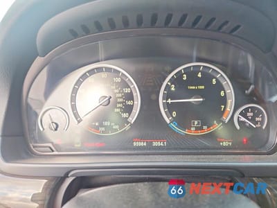 Zdjęcie 9 z 12 samochodu: 2015 BMW 535 I VIN:WBA5B1C51FG126054 - miniatura