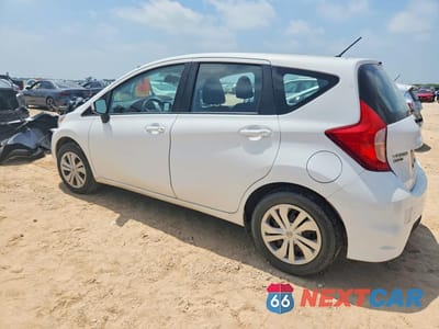 Drugie zdjęcie samochodu z przodu: 2019 NISSAN VERSA NOTE S VIN:3N1CE2CP7KL366596 - miniatura