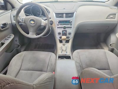 Zdjęcie 8 z 12 samochodu: 2012 CHEVROLET MALIBU LS VIN:1G1ZA5EU3CF189895 - miniatura
