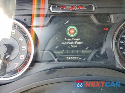 Zdjęcie 9 z 12 samochodu: 2022 RAM 1500 TRX VIN:1C6SRFU9XNN403642 - miniatura