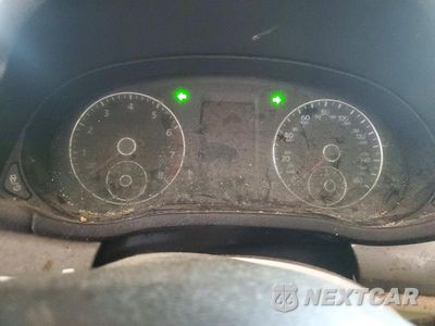 Zdjęcie 9 z 12 samochodu: 2015 VOLKSWAGEN PASSAT S VIN:1VWAT7A34FC092019 - miniatura