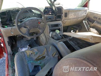 Zdjęcie 8 z 13 samochodu: 2005 CHEVROLET SILVERADO K2500 HEAVY DUTY VIN:1GCHK23215F827158 - miniatura