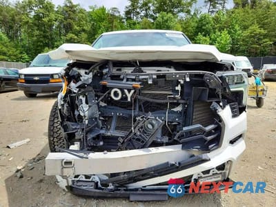 Piąte zdjęcie samochodu w środku: 2023 TOYOTA SEQUOIA TRD PRO VIN:7SVAAABA2PX016639 - miniatura