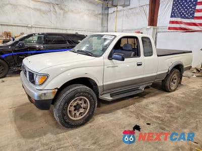 1996 TOYOTA TACOMA XTRACAB 4TAWM72N3TZ157419 - główne zdjęcie licytacji z USA - miniatura