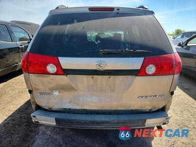 Zdjęcie 6 z 14 samochodu: 2006 TOYOTA SIENNA CE VIN:5TDZA29C36S410181 - miniatura