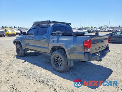 Drugie zdjęcie samochodu z przodu: 2018 TOYOTA TACOMA SR5 V6 VIN:3TMAZ5CN8JM053574 - miniatura