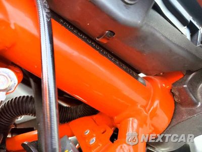 Zdjęcie 9 z 9 samochodu: 2023 KTM 390 DUKE VIN:MD2JPJ407PC231917 - miniatura