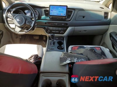 Zdjęcie 8 z 13 samochodu: 2016 KIA SEDONA LX VIN:KNDMB5C15G6092095 - miniatura