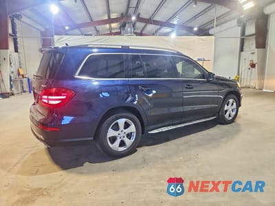 Trzecie zdjęcie samochodu z tyłu: 2017 MERCEDES-BENZ GLS 450 4MATIC VIN:4JGDF6EEXHA761711 - miniatura