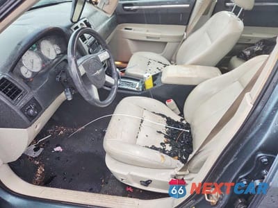 Zdjęcie 7 z 12 samochodu: 2006 CHRYSLER 300 TOURING VIN:2C3KA53G36H110870 - miniatura
