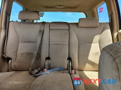 Zdjęcie 10 z 13 samochodu: 2004 TOYOTA HIGHLANDER BASE VIN:JTEGD21A440104627 - miniatura