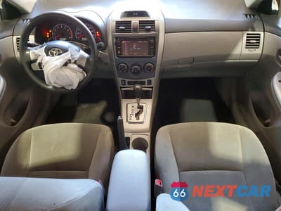 Zdjęcie 8 z 13 samochodu: 2013 TOYOTA COROLLA LE VIN:5YFBU4EE0DP127058 - miniatura