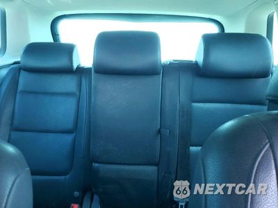 Zdjęcie 10 z 13 samochodu: 2011 VOLKSWAGEN TIGUAN S VIN:WVGAV7AX9BW511227 - miniatura