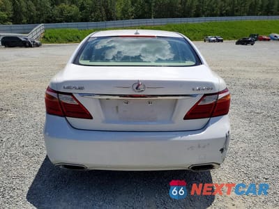 Zdjęcie 6 z 12 samochodu: 2010 LEXUS LS 460 VIN:JTHBL5EF8A5098563 - miniatura