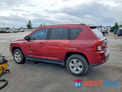 Drugie zdjęcie samochodu z przodu: 2015 JEEP COMPASS SPORT VIN:1C4NJCBA9FD262420 - miniatura