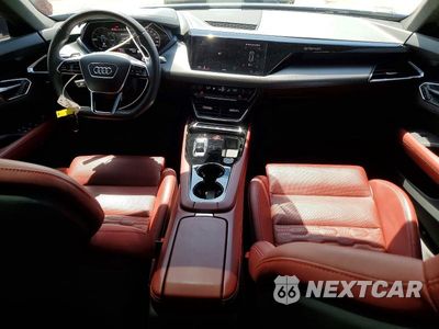 Zdjęcie 8 z 13 samochodu: 2024 AUDI E-TRON GT PRESTIGE VIN:WAUEJBFW0R7004402 - miniatura