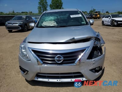 Piąte zdjęcie samochodu w środku: 2018 NISSAN VERSA SV VIN:3N1CN7AP2JL846222 - miniatura