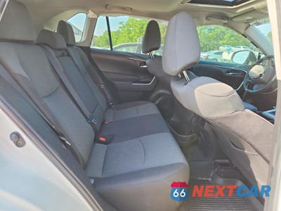 Zdjęcie 11 z 13 samochodu: 2022 TOYOTA RAV4 XLE VIN:2T3W1RFV1NC189681 - miniatura