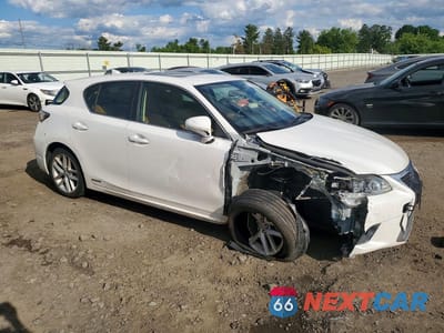 Czwarte zdjęcie samochodu z boku: 2015 LEXUS CT 200 VIN:JTHKD5BH5F2217262 - miniatura