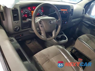 Zdjęcie 8 z 12 samochodu: 2017 NISSAN NV 1500 SV VIN:1N6BF0KM4HN810962 - miniatura