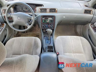 Zdjęcie 8 z 12 samochodu: 1997 TOYOTA CAMRY VIN:4T1BG22KXVU164138 - miniatura