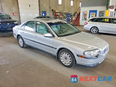 Czwarte zdjęcie samochodu z boku: 1999 VOLVO S80 VIN:YV1TS97D1X1006246 - miniatura
