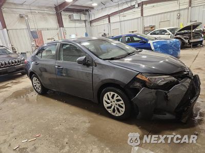 Czwarte zdjęcie samochodu z boku: 2018 TOYOTA COROLLA LE VIN:5YFBURHE5JP754939 - miniatura