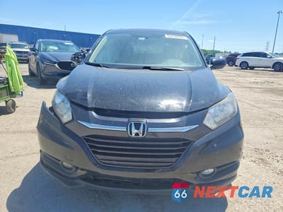 Piąte zdjęcie samochodu w środku: 2018 HONDA HR-V EX VIN:3CZRU6H5XJG721870 - miniatura