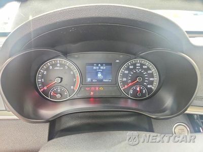 Zdjęcie 9 z 12 samochodu: 2019 KIA OPTIMA S VIN:5XXGT4L38KG317335 - miniatura
