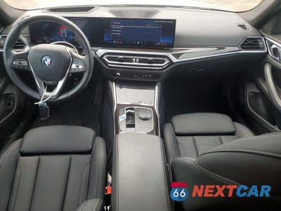 Zdjęcie 8 z 12 samochodu: 2024 BMW I4 XDRIVE 40 VIN:WBY83FB08RFS82133 - miniatura
