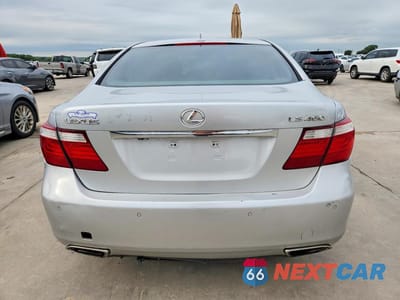 Zdjęcie 6 z 12 samochodu: 2007 LEXUS LS 460 VIN:JTHBL46F075029397 - miniatura
