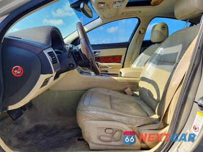 Zdjęcie 7 z 12 samochodu: 2011 JAGUAR XF PREMIUM VIN:SAJWA0GB8BLS18379 - miniatura