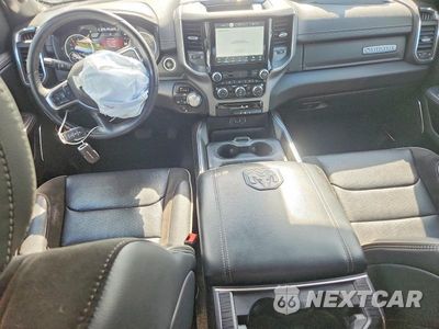 Zdjęcie 8 z 12 samochodu: 2024 RAM 1500 LARAMIE VIN:1C6SRFJT0RN183563 - miniatura