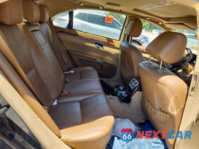 Zdjęcie 10 z 12 samochodu: 2007 MERCEDES-BENZ S 550 VIN:WDDNG71X37A051511 - miniatura