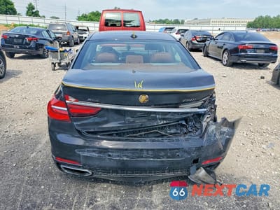 Zdjęcie 6 z 12 samochodu: 2016 BMW 750 XI VIN:WBA7F2C52GG419529 - miniatura