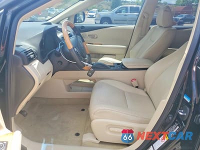 Zdjęcie 7 z 13 samochodu: 2014 LEXUS RX 450H VIN:JTJZB1BA5E2413666 - miniatura