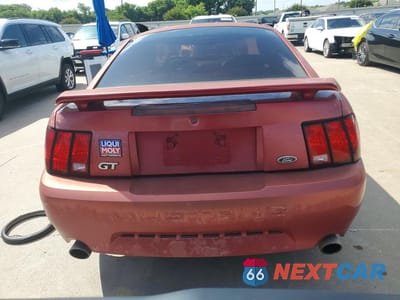 Zdjęcie 6 z 12 samochodu: 2003 FORD MUSTANG GT VIN:1FAFP42X43F409777 - miniatura