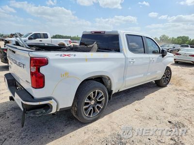 Trzecie zdjęcie samochodu z tyłu: 2021 CHEVROLET SILVERADO K1500 RST VIN:3GCUYEED1MG453080 - miniatura