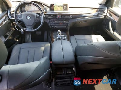 Zdjęcie 8 z 12 samochodu: 2014 BMW X5 SDRIVE35I VIN:5UXKR2C51E0H31319 - miniatura