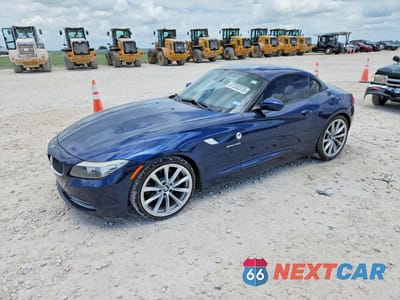 2011 BMW Z4 SDRIVE35I WBALM7C50BE383930 - główne zdjęcie licytacji z USA - miniatura