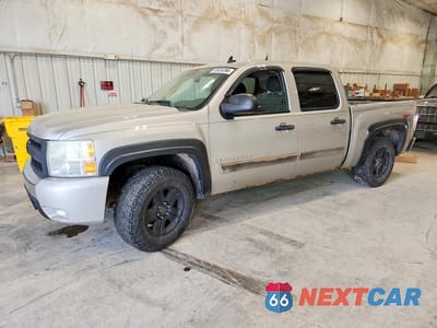 2008 CHEVROLET SILVERADO K1500 3GCEK13388G253554 - główne zdjęcie licytacji z USA - miniatura
