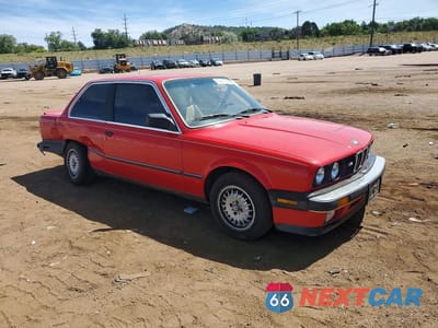 Czwarte zdjęcie samochodu z boku: 1986 BMW 325 E VIN:WBAAB5401G9687207 - miniatura