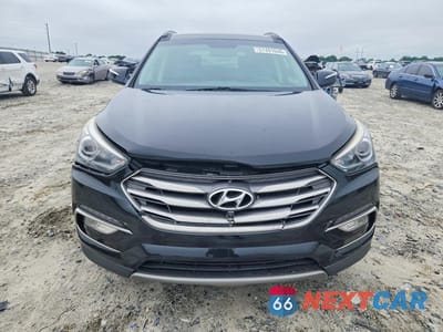 Piąte zdjęcie samochodu w środku: 2017 HYUNDAI SANTA FE SPORT 2.0T ULTIMATE VIN:5XYZW4LA9HG386117 - miniatura