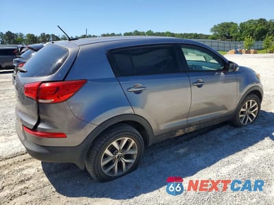 Trzecie zdjęcie samochodu z tyłu: 2014 KIA SPORTAGE LX VIN:KNDPB3AC2E7569532 - miniatura